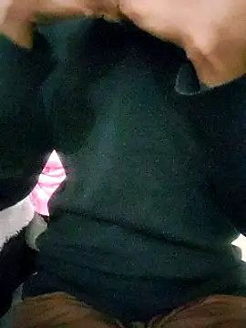 Snapshot of Kumkum_36 chatting on February 3, 2025, 10:58 am Kumkum 36 online show from February 3, 2025, 10:58 am