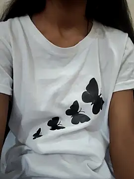 Snapshot of Kumkum_36 chatting on February 11, 2025, 10:59 am Kumkum 36 online show from February 11, 2025, 10:59 am