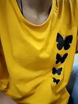 Snapshot of Kumkum_36 chatting on February 13, 2025, 11:28 am Kumkum 36 online show from February 13, 2025, 11:28 am