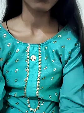 Snapshot of Kumkum_36 chatting on February 14, 2025, 3:43 am Kumkum 36 online show from February 14, 2025, 3:43 am