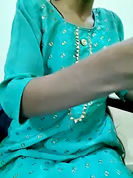 Snapshot of Kumkum_36 chatting on February 14, 2025, 6:56 am Kumkum 36 online show from February 14, 2025, 6:56 am