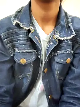 Snapshot of Kumkum_36 chatting on February 17, 2025, 4:42 am Kumkum 36 online show from February 17, 2025, 4:42 am