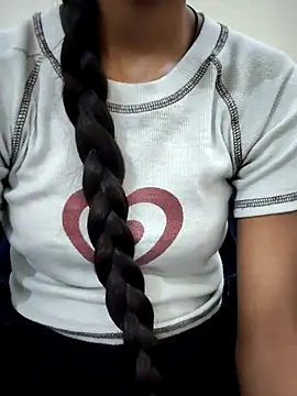 Snapshot of Kumkum_36 chatting on February 21, 2025, 8:07 am Kumkum 36 online show from February 21, 2025, 8:07 am