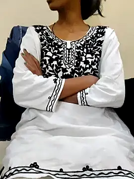 Snapshot of Kumkum_36 chatting on February 27, 2025, 10:59 am Kumkum 36 online show from February 27, 2025, 10:59 am