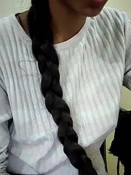 Snapshot of Kumkum_36 chatting on March 12, 2025, 11:31 am Kumkum 36 online show from March 12, 2025, 11:31 am