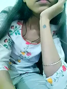 Snapshot of Kumkum_36 chatting on March 21, 2025, 10:50 am Kumkum 36 online show from March 21, 2025, 10:50 am