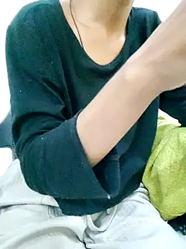 Snapshot of Kumkum_36 chatting on March 22, 2025, 8:40 am Kumkum 36 online show from March 22, 2025, 8:40 am