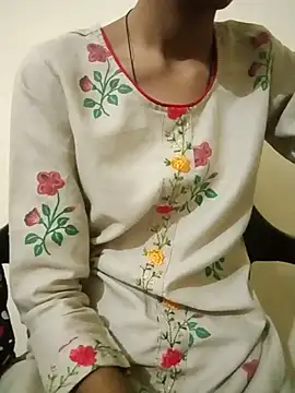 Snapshot of Kumkum_36 chatting on September 14, 2025, 4:55 am Kumkum 36 online show from September 14, 2025, 4:55 am