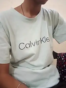 Snapshot of Kumkum_36 chatting on September 20, 2025, 4:57 am Kumkum 36 online show from September 20, 2025, 4:57 am