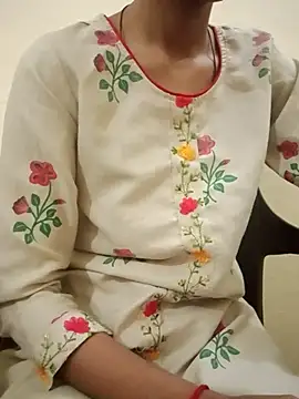 Snapshot of Kumkum_36 chatting on October 8, 2025, 4:43 am Kumkum 36 online show from October 8, 2025, 4:43 am