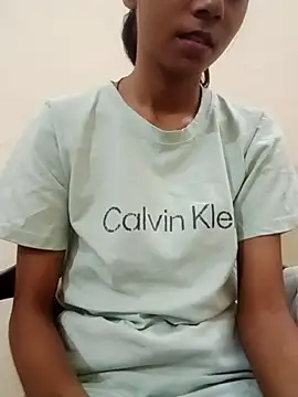 Snapshot of Kumkum_36 chatting on October 16, 2025, 4:24 am Kumkum 36 online show from October 16, 2025, 4:24 am