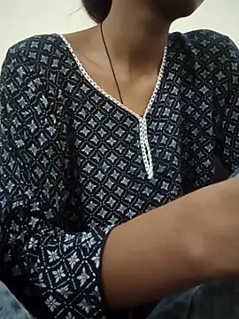 Snapshot of Kumkum_36 chatting on November 3, 2025, 4:36 am Kumkum 36 online show from November 3, 2025, 4:36 am