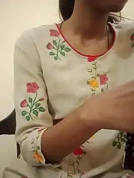 Snapshot of Kumkum_36 chatting on November 6, 2025, 4:46 am Kumkum 36 online show from November 6, 2025, 4:46 am