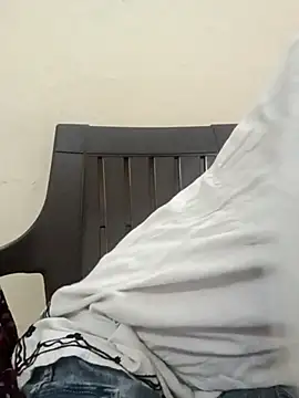 Snapshot of Kumkum_36 chatting on November 7, 2025, 4:45 am Kumkum 36 online show from November 7, 2025, 4:45 am