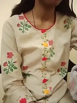 Snapshot of Kumkum_36 chatting on November 10, 2025, 4:55 am Kumkum 36 online show from November 10, 2025, 4:55 am