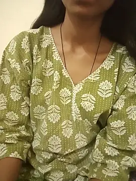 Snapshot of Kumkum_36 chatting on November 13, 2025, 4:55 am Kumkum 36 online show from November 13, 2025, 4:55 am