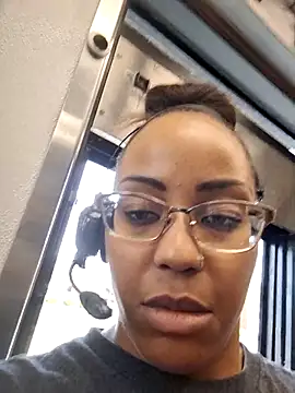 samone9 online show from March 21, 2025, 7:13 pm