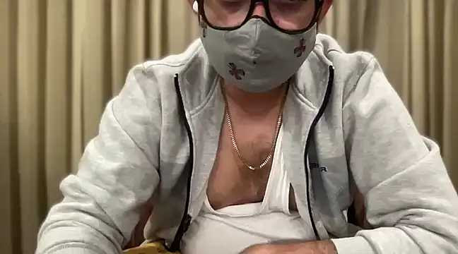 slavekinky001 online show from December 20, 2024, 9:06 pm