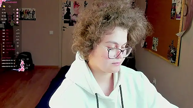 Sashy Way online show from December 19, 2024, 12:56 am