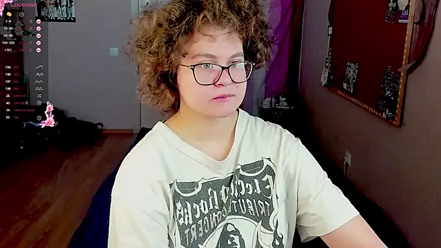 Sashy Way online show from March 15, 2025, 11:51 am