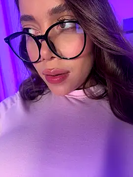 Snapshot of Condes_carmen chatting on October 31, 2025, 8:04 am Condes carmen online show from October 31, 2025, 8:04 am