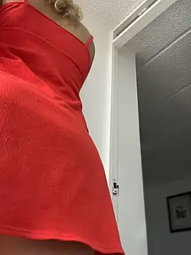 Mila Morgan online show from March 5, 2025, 4:57 pm