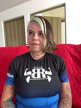 Snapshot of ivanna_rivera chatting on April 29, 2026, 5:30 pm ivanna rivera online show from April 29, 2026, 5:30 pm
