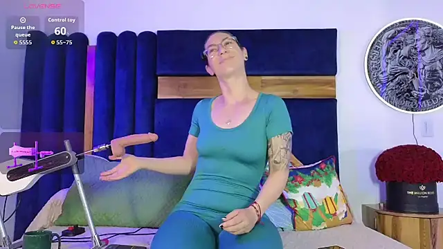 Andromeda-jade online show from May 24, 2026, 3:22 am