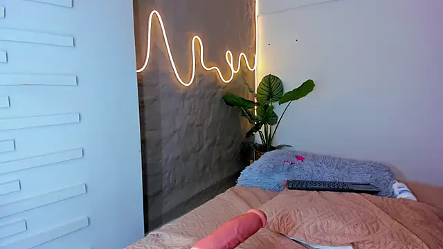 Isa  Blanc online show from February 1, 2025, 1:55 am