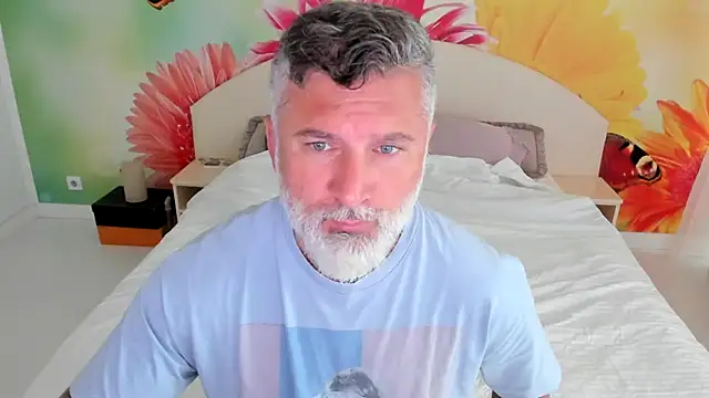 BlowMyXXL online show from November 14, 2025, 10:36 am