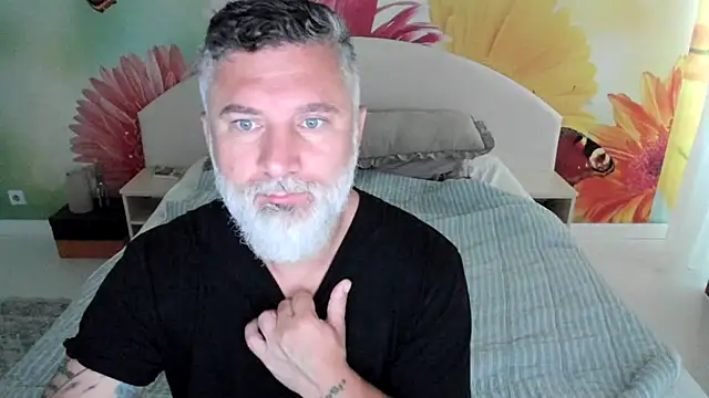 BlowMyXXL online show from November 30, 2025, 6:50 am