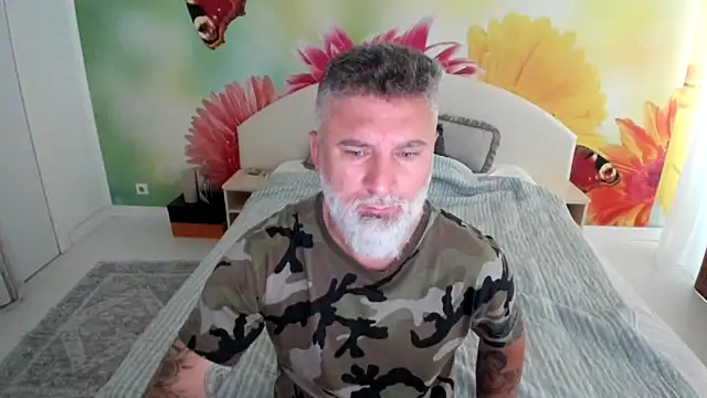 BlowMyXXL online show from December 4, 2025, 9:07 am