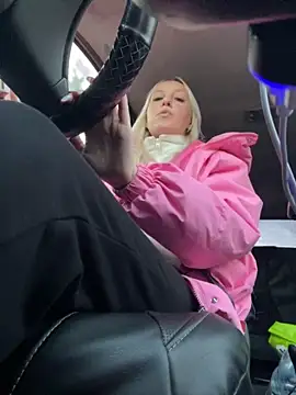 MerlinDave online show from October 13, 2025, 12:54 am