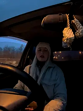 MerlinDave online show from November 4, 2025, 1:05 am