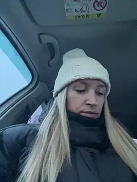 MerlinDave online show from December 20, 2025, 2:40 am