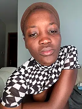 Fanclubbbbb online show from November 9, 2025, 7:17 am