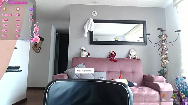 lauramcdowell1 online show from December 16, 2024, 2:16 pm