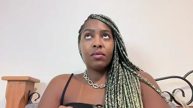 marisilva br online show from October 19, 2025, 12:44 am