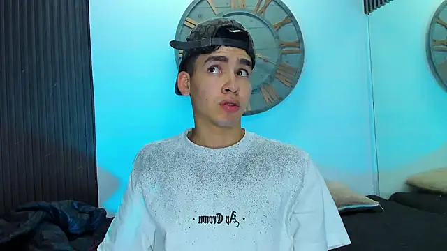 Mike 0233  online show from February 15, 2025, 8:00 am