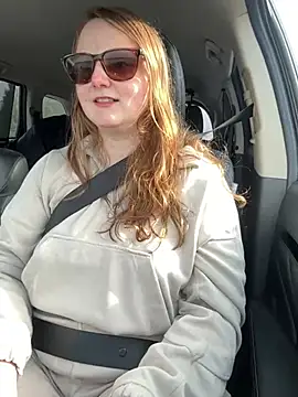 Snapshot of GingerSnap33 chatting on February 2, 2025, 8:30 pm GingerSnap33 online show from February 2, 2025, 8:30 pm