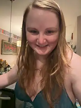 Snapshot of GingerSnap33 chatting on October 16, 2025, 2:34 am GingerSnap33 online show from October 16, 2025, 2:34 am