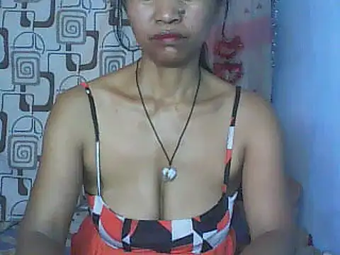 Snapshot of nene_belle chatting on March 28, 2026, 7:52 am nene belle online show from March 28, 2026, 7:52 am
