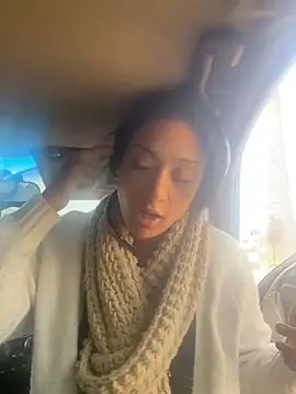 starrynikki online show from December 3, 2024, 4:39 pm