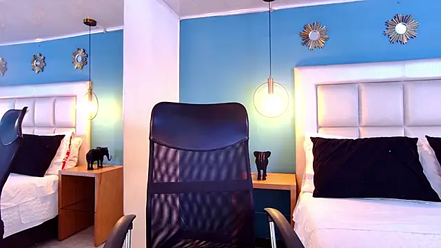 Miss ary online show from January 30, 2025, 11:11 am