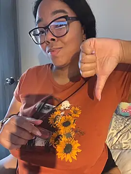 XMara online show from March 28, 2026, 8:08 pm