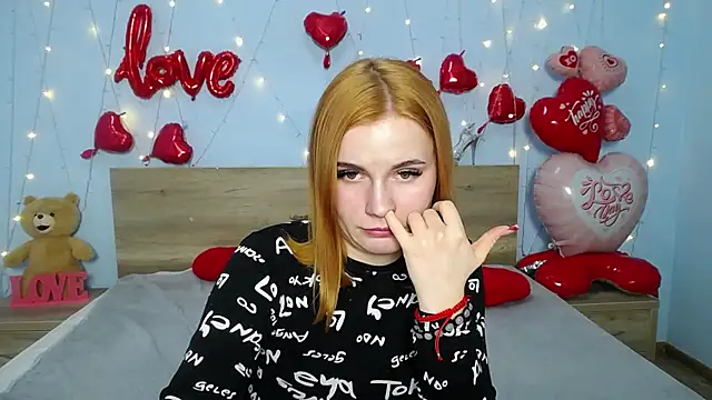 Snapshot of MargaritaKiss chatting on February 26, 2025, 2:37 am MargaritaKiss online show from February 26, 2025, 2:37 am