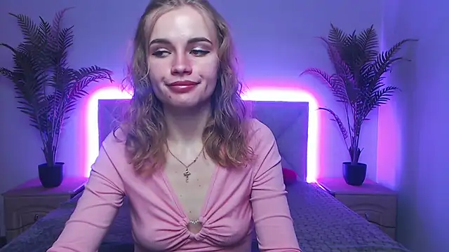 Snapshot of MargaritaKiss chatting on November 5, 2025, 7:25 pm MargaritaKiss online show from November 5, 2025, 7:25 pm