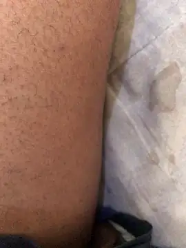 Snapshot of MixedItem chatting on November 11, 2025, 12:05 pm MixedItem online show from November 11, 2025, 12:05 pm