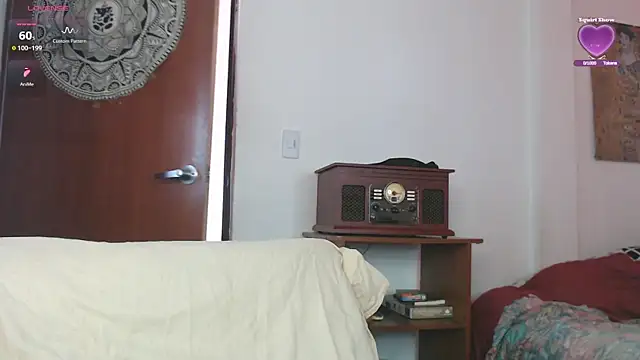 Marci owo online show from October 17, 2025, 5:37 pm