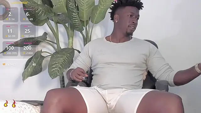 Snapshot of michaell_james7 chatting on October 17, 2025, 8:33 pm michaell james7 online show from October 17, 2025, 8:33 pm